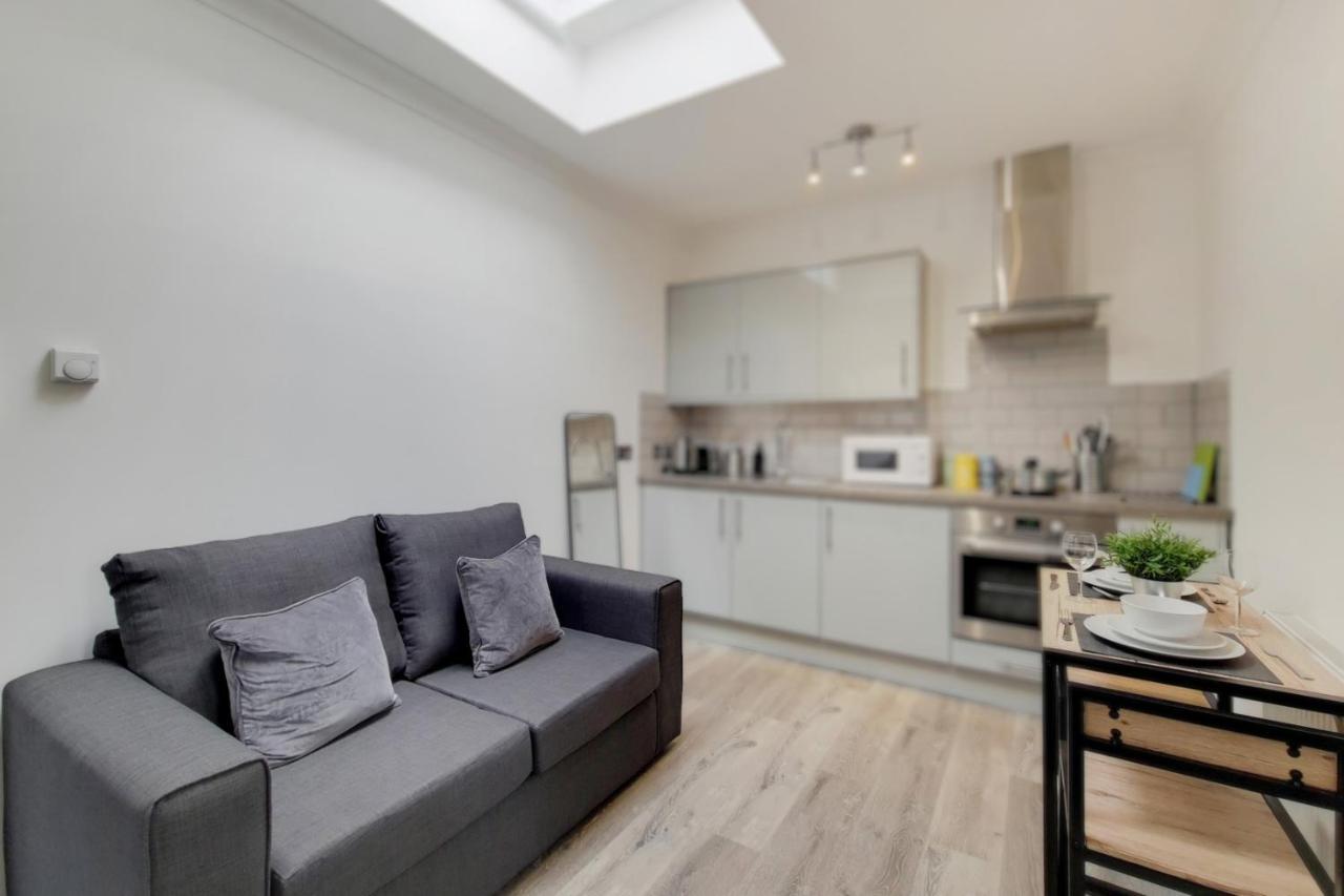לונדון Langdon Brooks Apartments מראה חיצוני תמונה