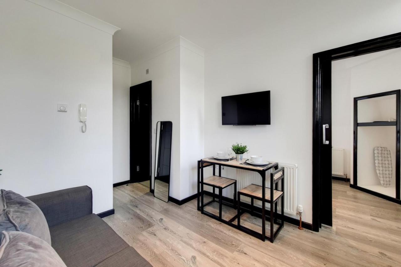 לונדון Langdon Brooks Apartments מראה חיצוני תמונה